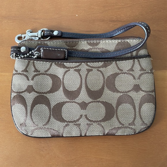 Coach bundle - Picture 10 of 14